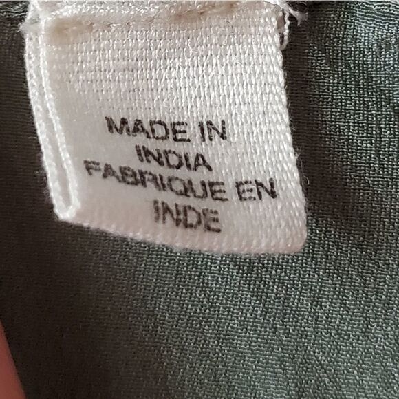 🔸️🔺️Lux Olive Green Silk Embroidered Sleeveless Blouse Medium - Picture 10 of 10